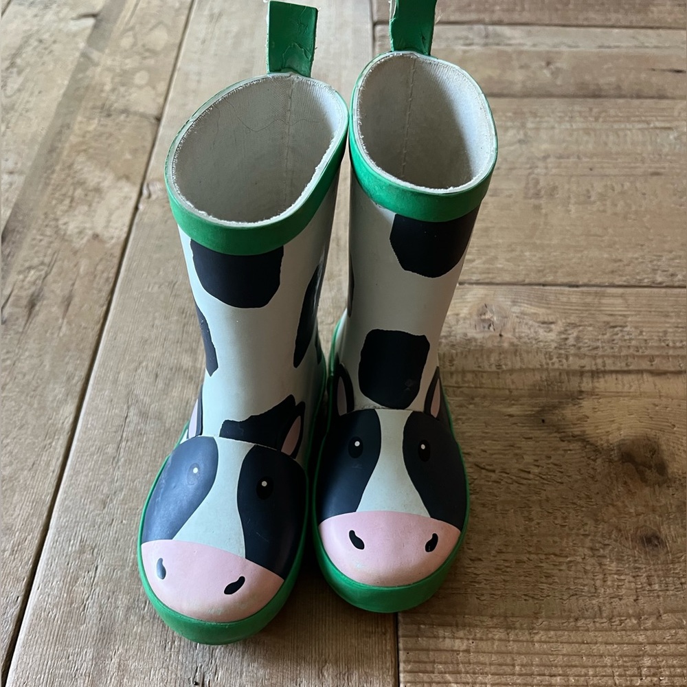 Mini Boden Cow Wellies!!  SZ 23 - no longer sold at Boden - bundle & save